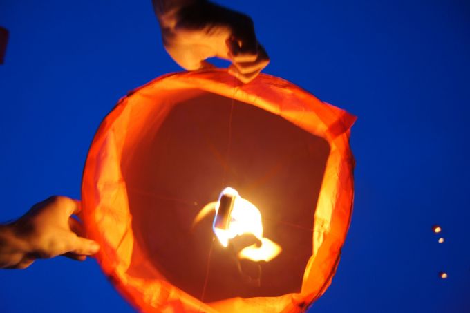 ЗапускФонариков-19