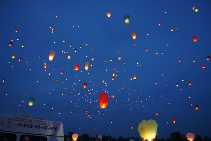 ЗапускФонариков-20