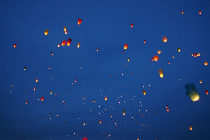 ЗапускФонариков-23